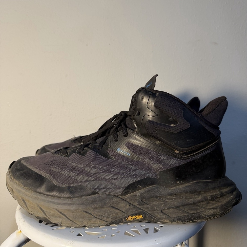 Hoka Speedgoat 5 Mid GTX Gore-Tex Waterproof Hiking Boots Size 13D Triple Black